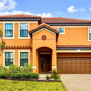 Orlando Family Villa: Golf Course Retreat Near Disney Holiday home
